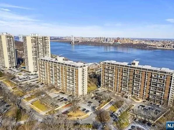 2 Horizon Road #1211, Fort Lee, NJ 07024