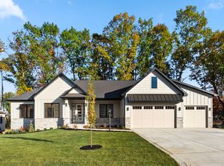 195 N Pinhook Dr, Valparaiso, IN 46385