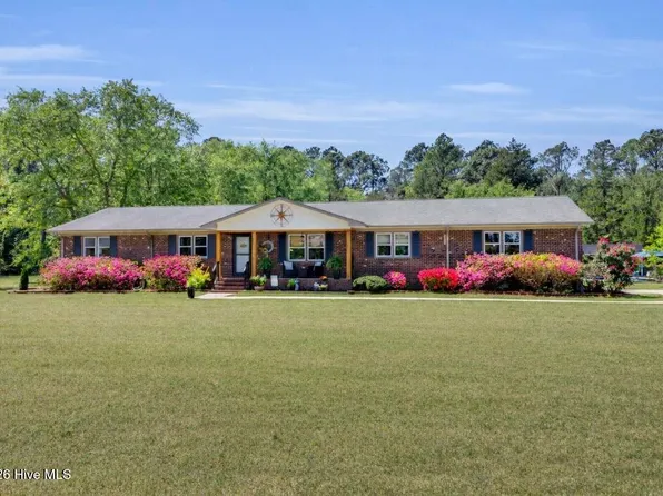 215 Croatan Lane, New Bern, NC 28562