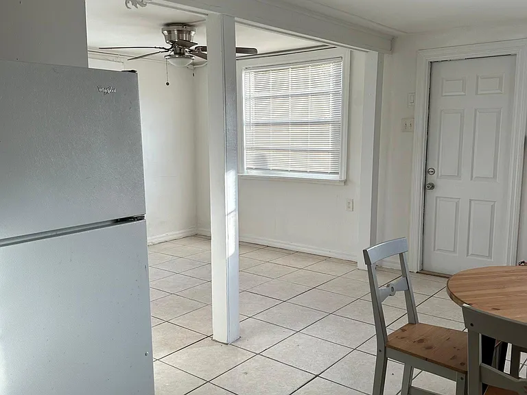 919 N Grandview Ave #5 — Photo 6