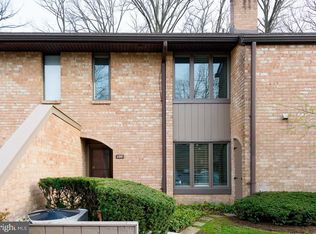 132 Woodgate Ln #22, Paoli, PA 19301