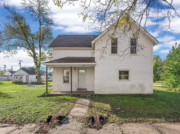 307 W Maple St, Garrison, IA 52229