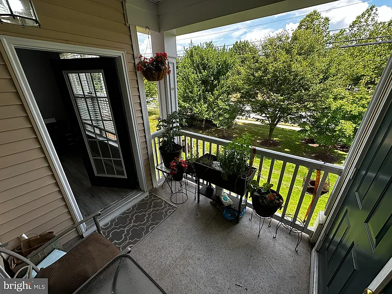 43920 Hickory Corner Ter #113 — Photo 6