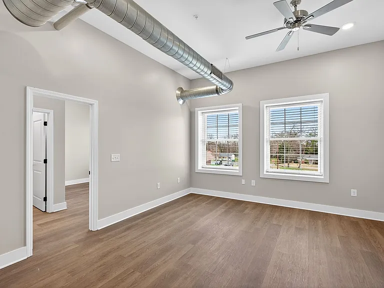 Potter's Lofts - Main Street, Cowpens SC — Photo 30