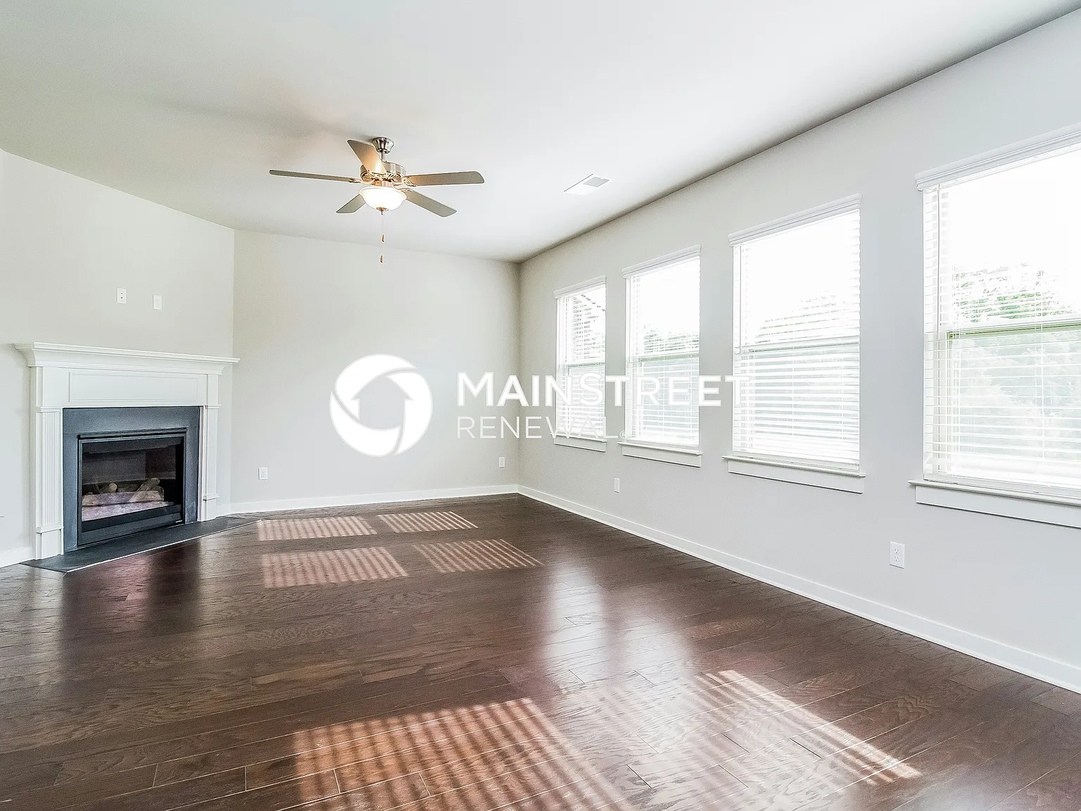 3138 RIFT LN — Photo 2