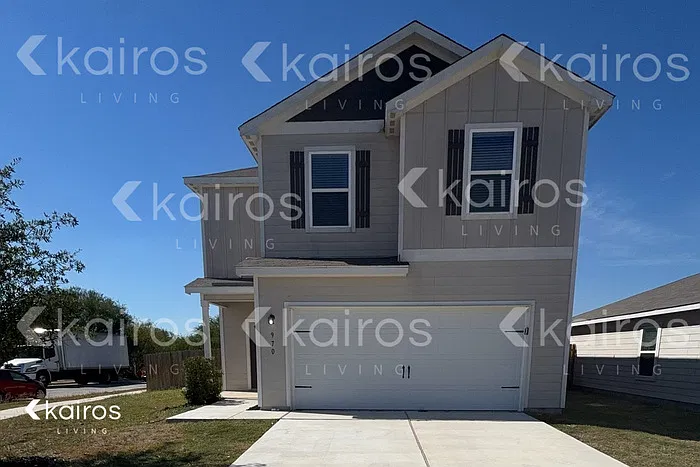 3 bed, 2.5 bath, 1918 sqft, $1,795 — Photo 1