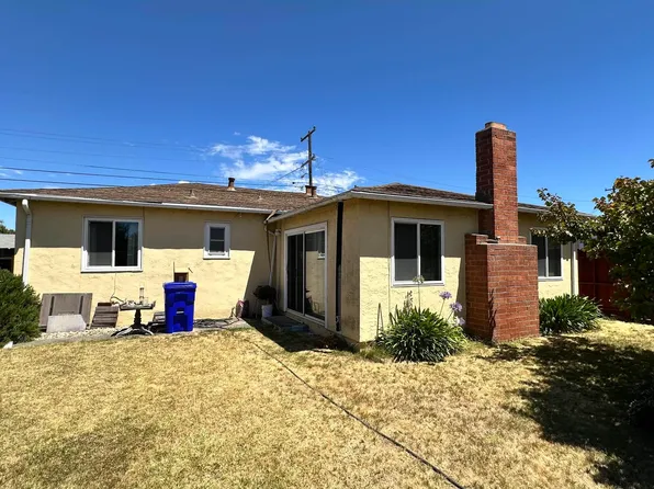 15357 Edgemoor St, San Leandro, CA 94579