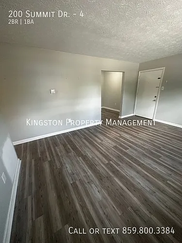 200 Summit Dr #4 Photo 1