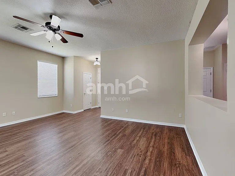517 Vicks Landing Dr — Photo 6