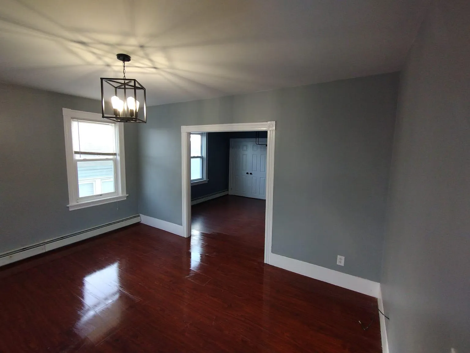 3 bed, 1200 sqft, $2,225 — Photo 4
