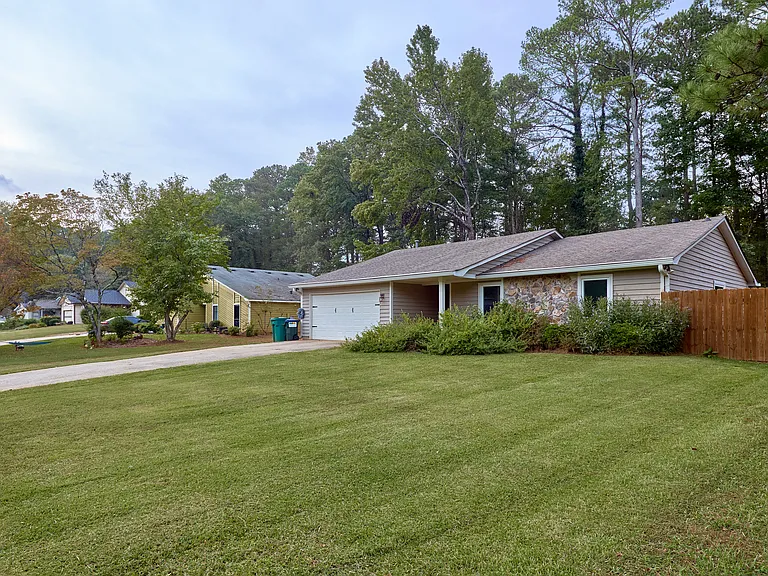 11170 Indian Village Dr — Photo 2