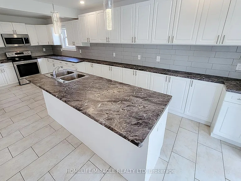4559 Street Volodymyr Cres — Photo 18