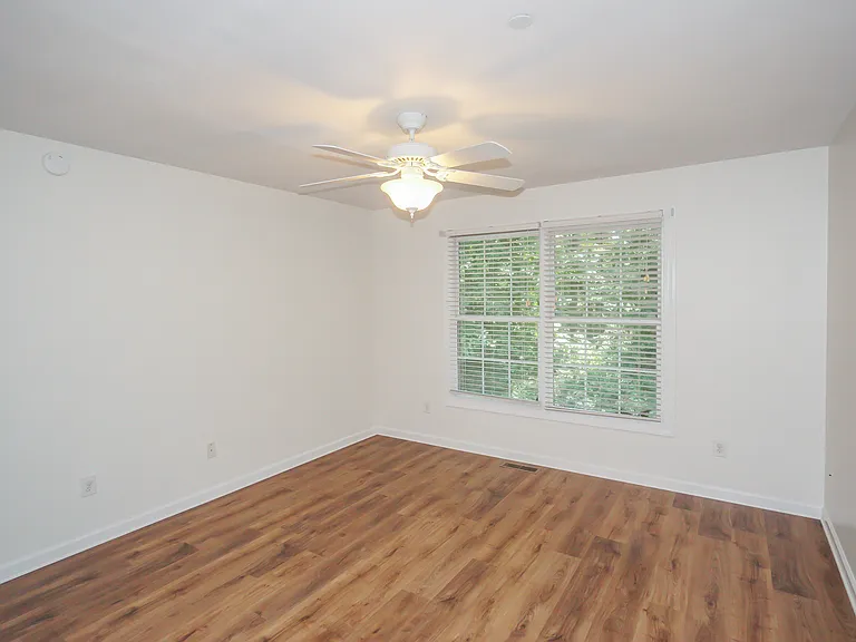 808 S Love Chapel Rd — Photo 12