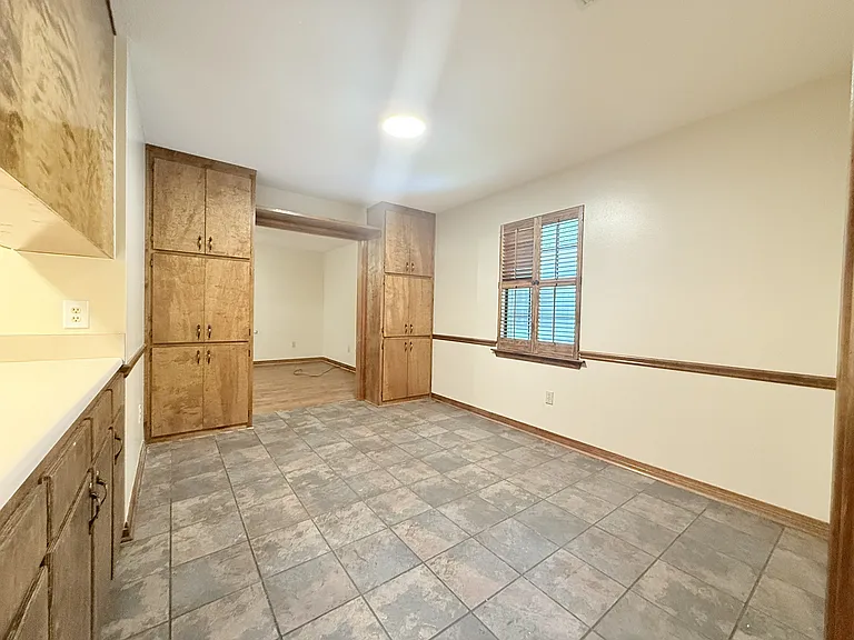 106 S Beech St — Photo 6