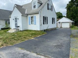 13 Fuller Rd, Albany, NY 12205