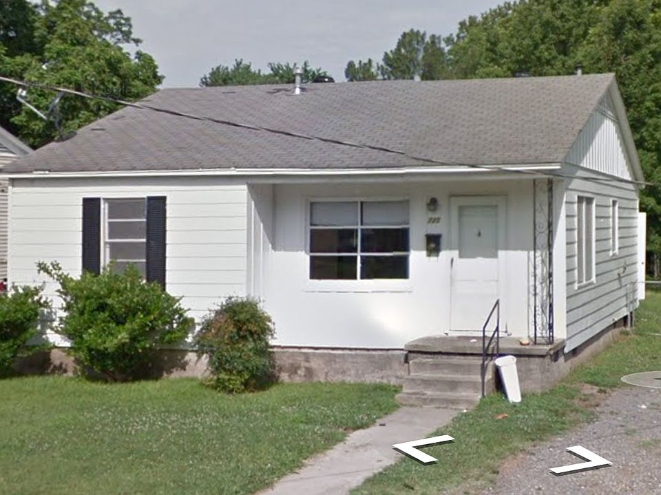 1st image of 725 Hyacinth St