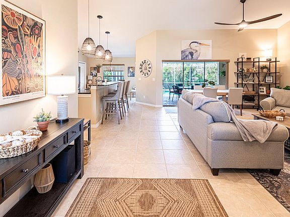 2nd image of 920 Montego Ct