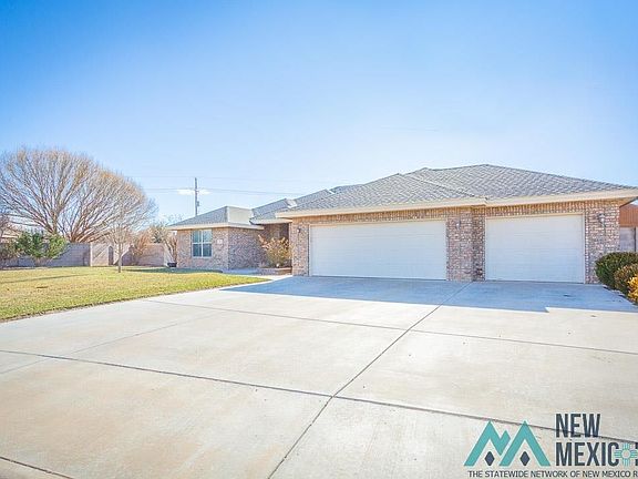 4th image of 806 Le Ann Dr