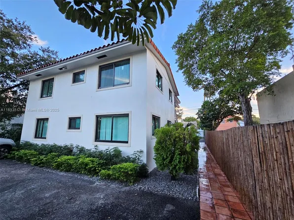 46 NW 35th St APT 2, Miami, FL 33127