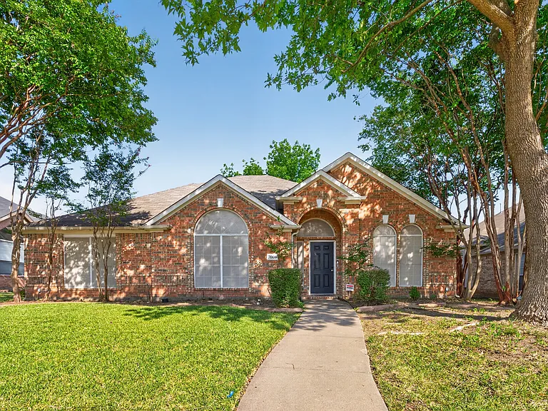 7008 Jasper Dr — Photo 1