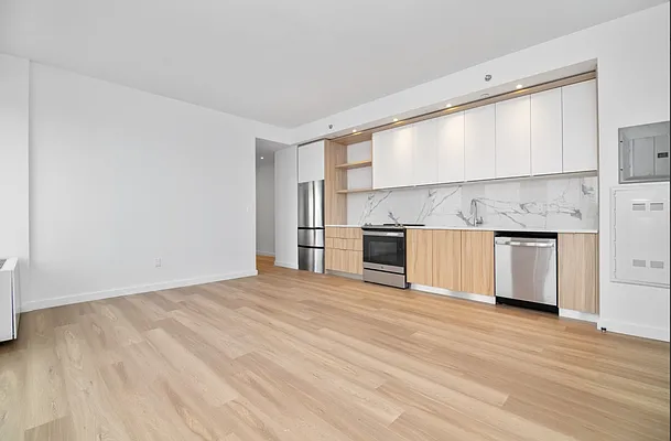 Rented by REAL New York | media 16