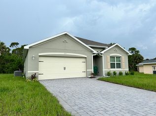 1557 Harmony Dr, Port Charlotte, FL 33952