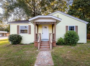 1810 12th St, Pascagoula, MS 39567