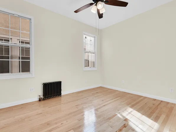 324 East 8th Street image 2 of 7