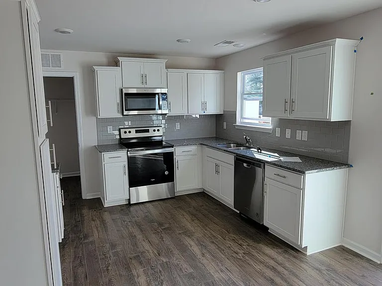 5 Benedict Ln — Photo 7