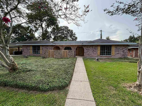 865 Seyburn Ct, Baton Rouge, LA 70808