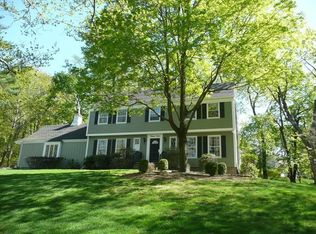 27 Sunderland Dr, Morristown, NJ 07960