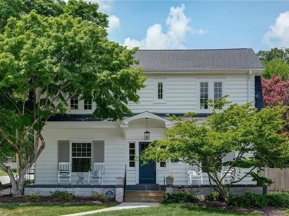 301 N Tremont Dr, Greensboro, NC 27403