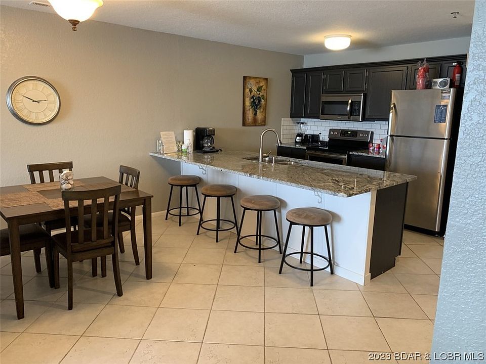 4897 Bridgepointe Dr Osage Beach, MO, 65065 Apartments for Rent Zillow