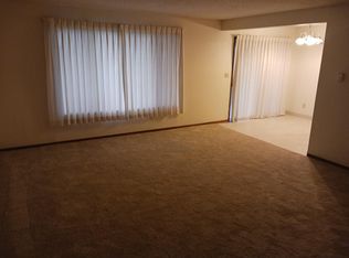 10315 NE Fremont St APT 48, Portland, OR 97220