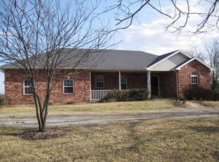 1200 E Cedar Tree Ln, Hartsburg, MO 65039