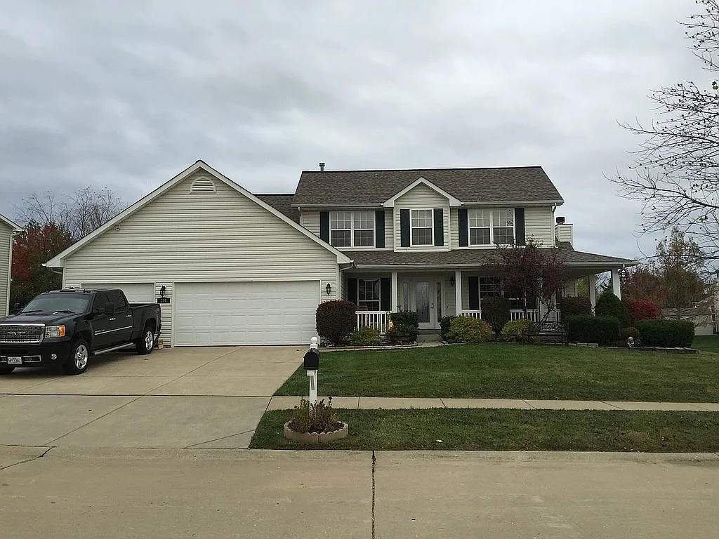 304 Cathedral Dr photo 1