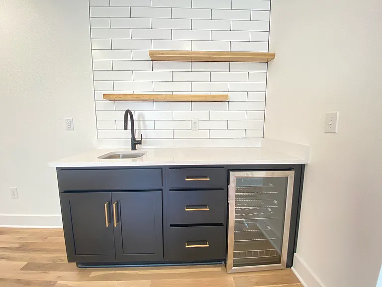 902B Knox Ave — Photo 22