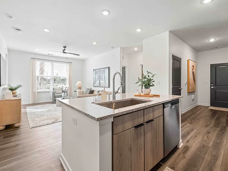 Verity Luxury Apartments — Photo 56