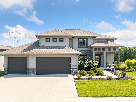 2nd image of 2419 N 187th Ave