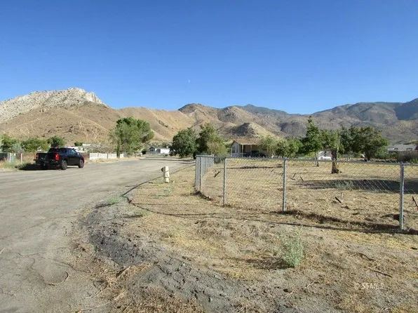 8400 Dawn Pl, Lake Isabella, CA 93240
