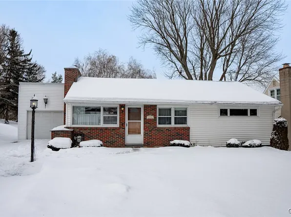 123 Hinsdale Rd, Camillus, NY 13031