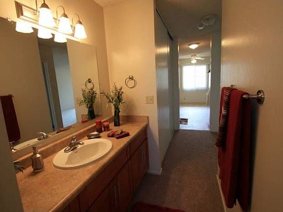 Vanity Hall to Kitchen