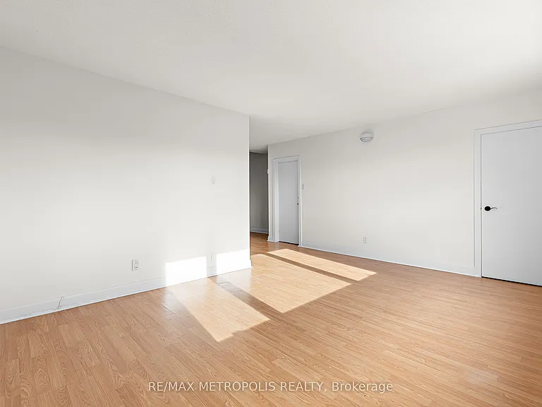 1030 Davenport Rd #2 — Photo 6