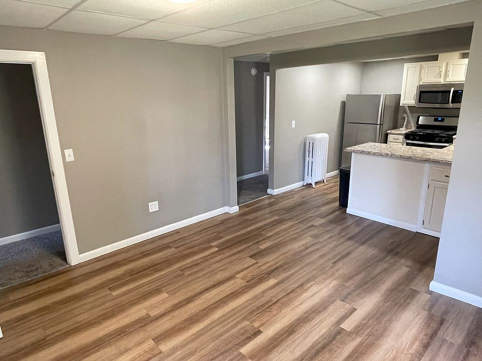 Living Room to kitchen