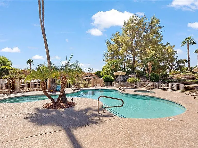 9445 W Taro Ln — Photo 46