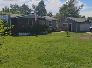 25175 Pennsylvania Ave, Corning, CA 96021