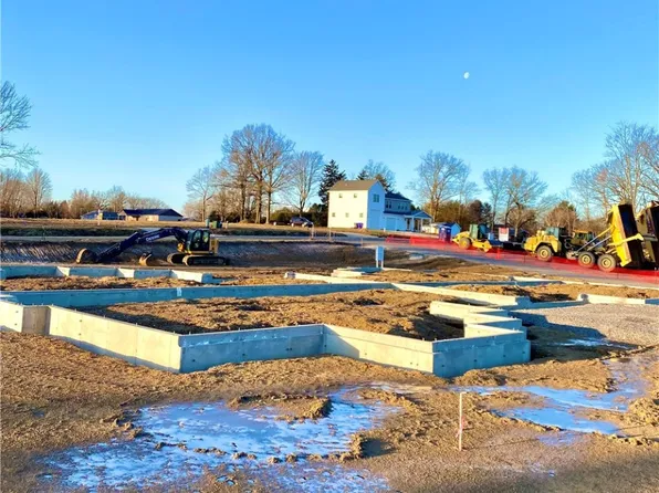 108 Independence Dr, Cabot, PA 16023