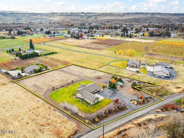 338 Clemans Dr, Naches, WA 98937
