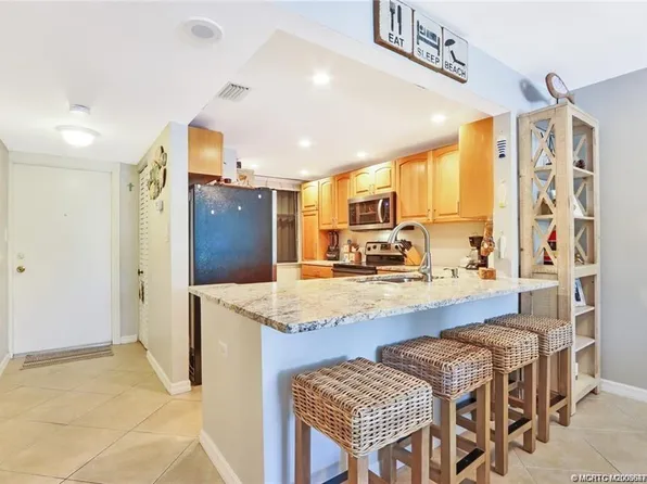 10600 S Ocean Dr, Jensen Beach, FL