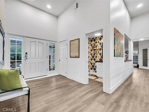 5th image of 2120 Fairview Ave